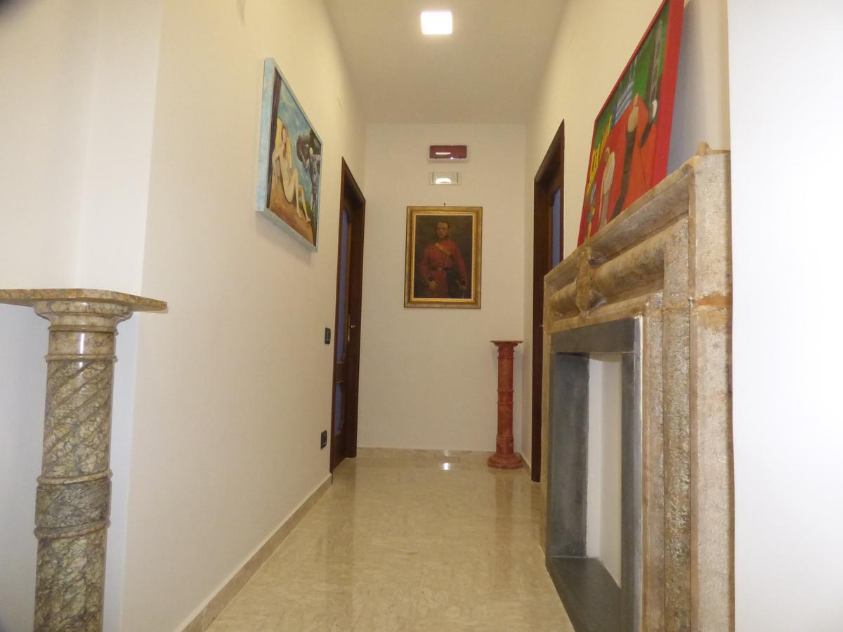 Conte Di Morelia Salerno Exterior photo